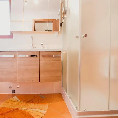 Kovacic-finida * Ουμάγκ